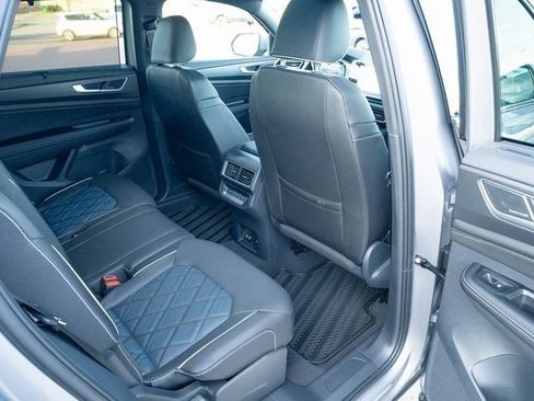 New 2026 Volkswagen Atlas Cross Sport SEL Premium R-Line image 38