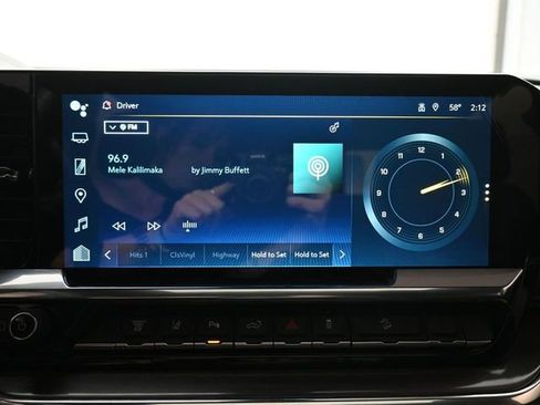 Used 2024 Chevrolet Silverado 2500 High Country w/ High Country Premium Package image 16