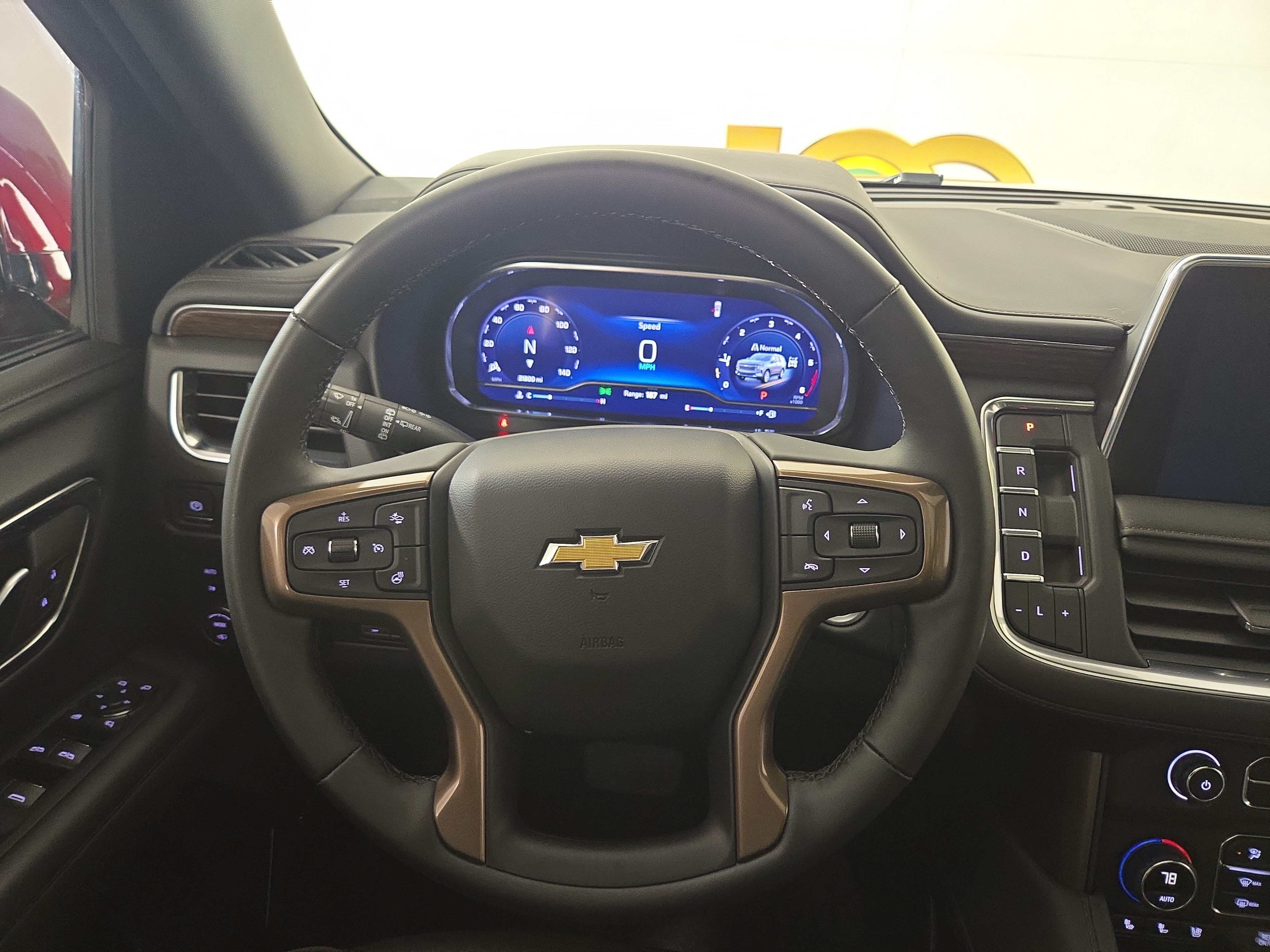 Certified 2024 Chevrolet Tahoe High Country AWD/4WD image 15