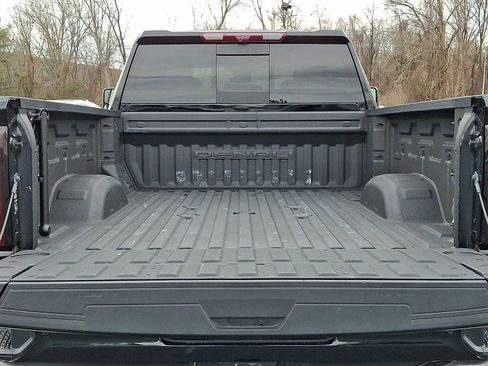 Certified 2024 GMC Sierra 3500 Denali w/ Denali Reserve Package image 29