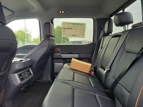 New 2026 Ford F350 Lariat w/ Lariat Premium Package AWD/4WD image 14