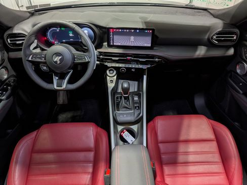 Used 2024 Dodge Hornet R/T Plus w/ R/T Blacktop Package image 11