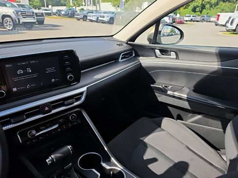 Used 2021 Kia K5 LXS FWD image 19