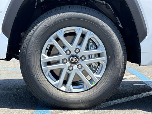New 2026 Toyota Tundra SR5 RWD image 31