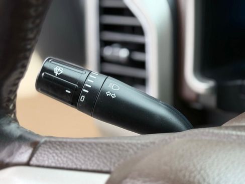 Used 2018 Ford F150 Lariat image 35