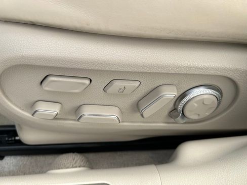 Used 2023 Genesis GV60 Performance w/ Security Package image 33