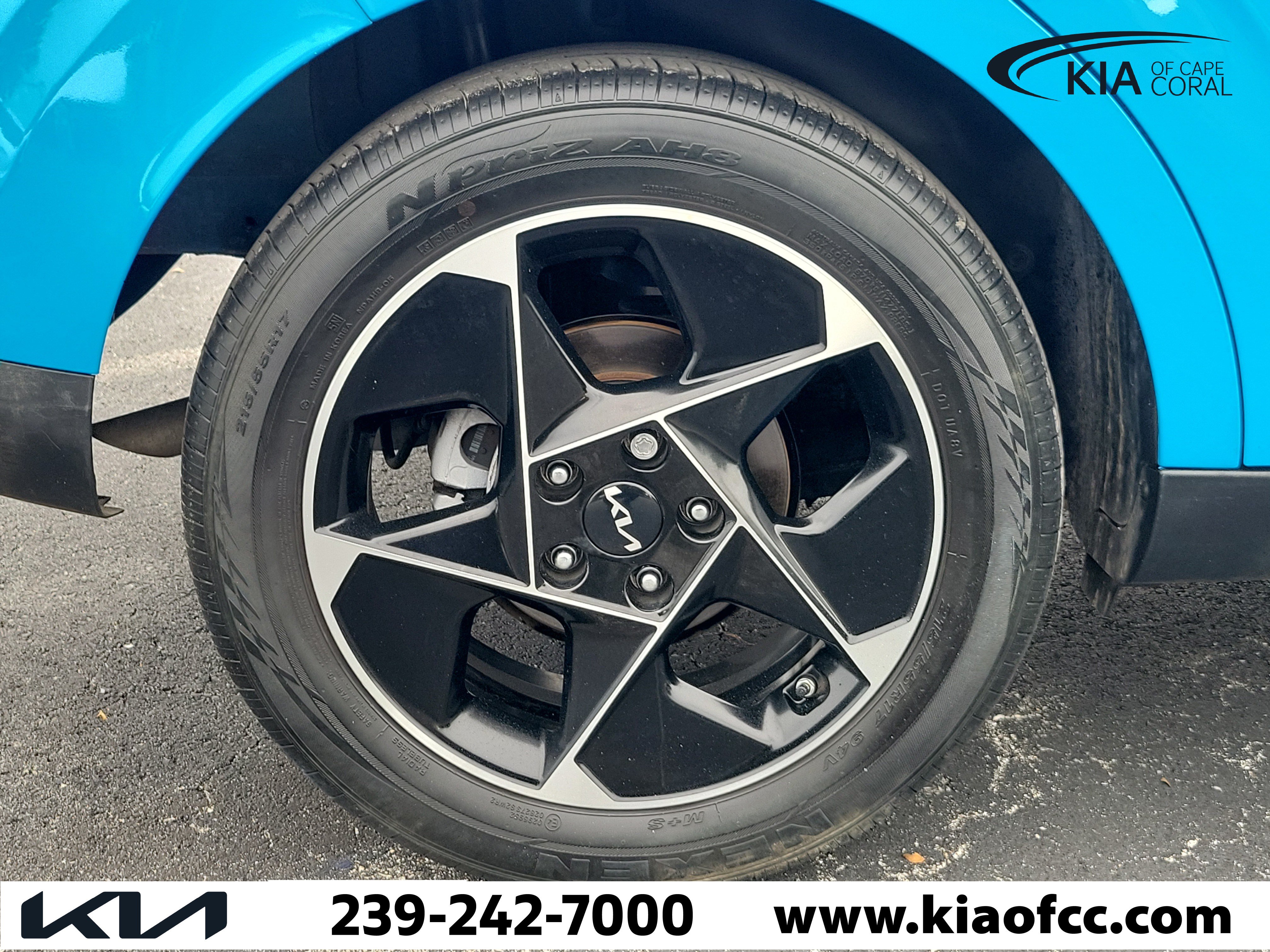 Certified 2025 Kia Soul EX FWD image 9