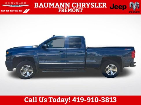 Used 2017 Chevrolet Silverado 1500 LTZ Z71 AWD/4WD image 3