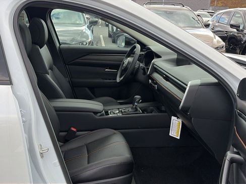 Certified 2025 MAZDA CX-50 AWD 2.5 Turbo w/ Accent Package image 39