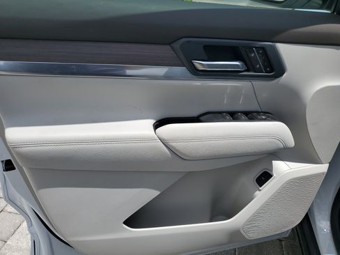 New 2026 GMC Terrain Denali AWD/4WD image 18