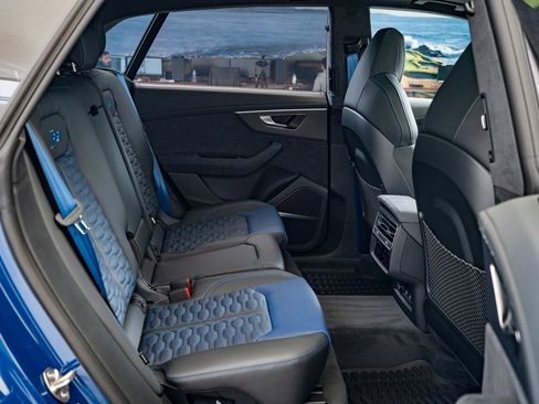 New 2026 Audi RS Q8 performance image 37