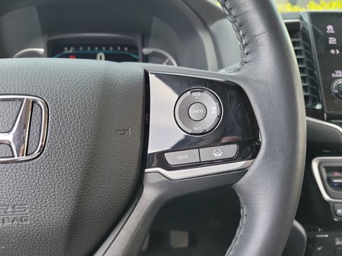 Used 2022 Honda Pilot Touring image 29