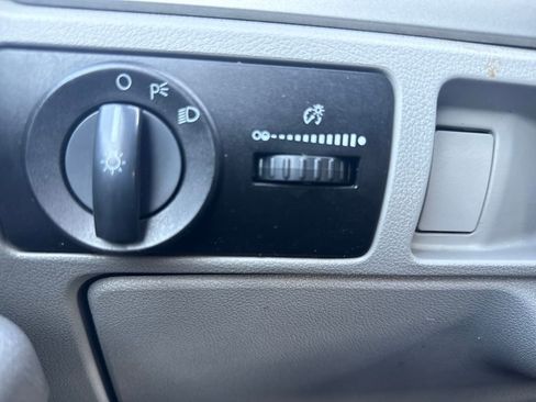 Used 2006 Ford Freestar image 22