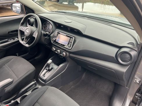 Used 2025 Nissan Kicks Play S image 21