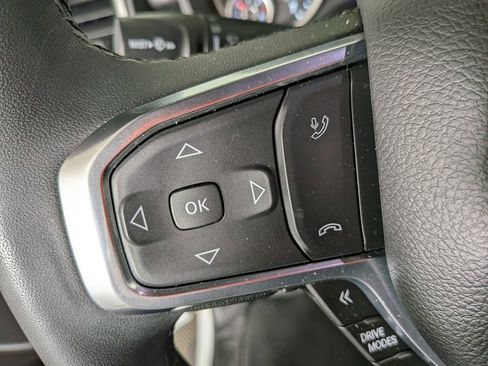 Certified 2025 RAM 1500 Laramie image 39