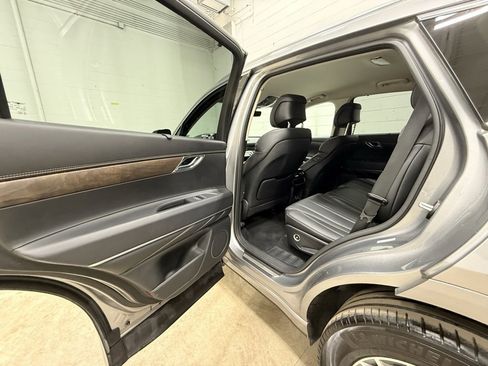 Used 2024 Genesis GV80 2.5T image 29