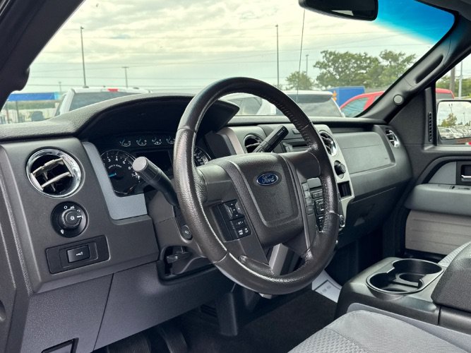 Used 2014 Ford F150 XLT w/ Equipment Group 302A Luxury AWD/4WD image 17