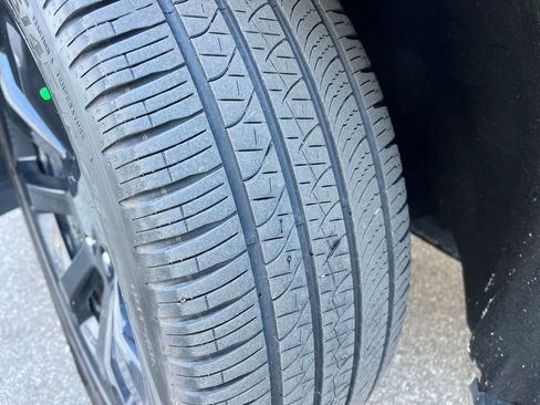 Certified 2022 Ford Explorer ST w/ Equipment Group 401A image 31