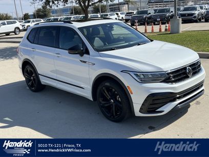 Used 2023 Volkswagen Tiguan SE R-Line