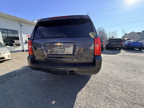 Used 2015 Chevrolet Suburban LT image 43