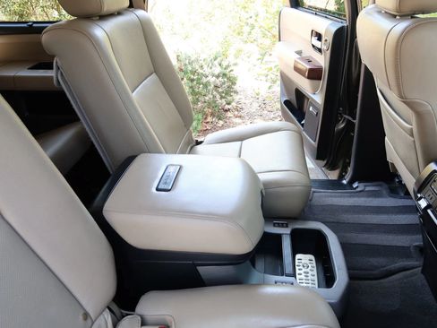 Used 2012 Toyota Sequoia Platinum AWD/4WD image 37