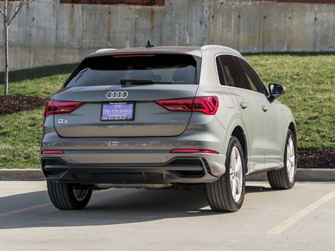 Certified 2022 Audi Q3 2.0T Premium Plus AWD/4WD image 4