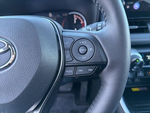 Certified 2025 Toyota RAV4 XLE Premium image 24