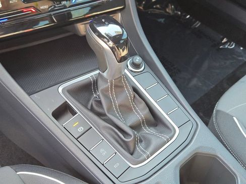 Certified 2026 Volkswagen Jetta Sport FWD image 23