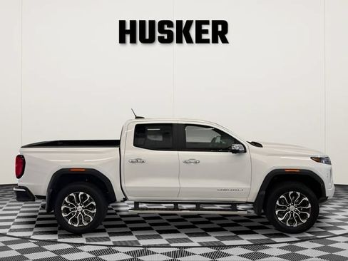 Certified 2025 GMC Canyon Denali AWD/4WD image 2