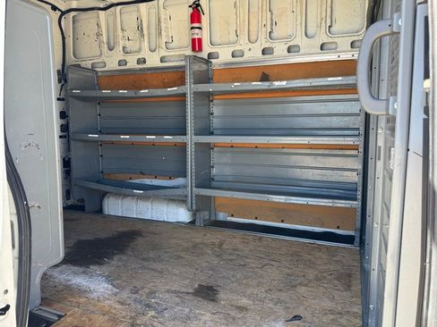 Used 2015 Nissan NV 2500 SL w/ Technology Package image 30