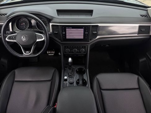 Used 2021 Volkswagen Atlas SE w/ Panoramic Sunroof Package image 15