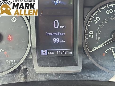 Used 2019 Toyota Tacoma TRD Off-Road AWD/4WD image 12