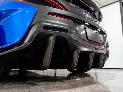 Used 2019 McLaren 600LT RWD image 31