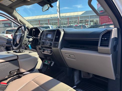 Used 2022 Ford F250 XL w/ Power Equipment Group AWD/4WD image 21