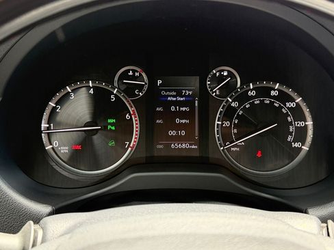 Used 2022 Lexus GX 460 Premium w/ Accessory Package AWD/4WD image 14