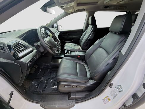 Used 2024 Honda Odyssey Touring image 19