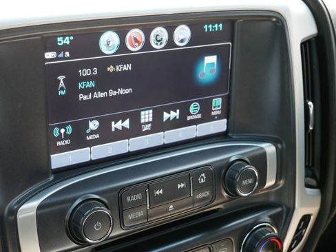 Used 2018 GMC Sierra 1500 SLT AWD/4WD image 24