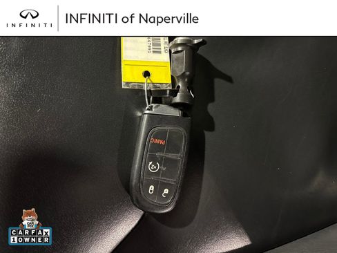 Used 2015 Jeep Cherokee Limited w/ Trailer Tow Group image 29