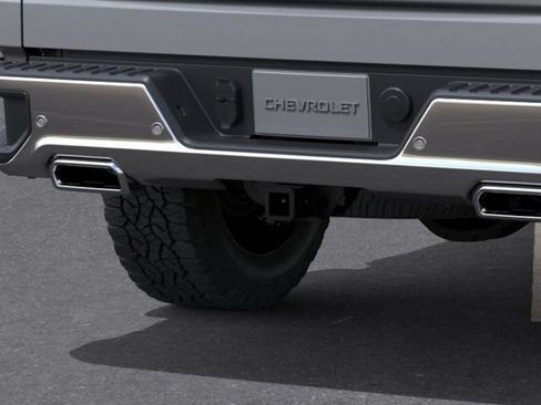 New 2026 Chevrolet Silverado 1500 LT w/ Z71 Off-Road Package AWD/4WD image 14