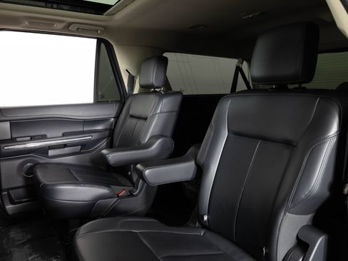 Used 2023 Ford Expedition Max XLT AWD/4WD image 18
