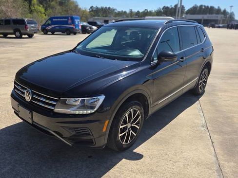 Used 2021 Volkswagen Tiguan SEL image 1