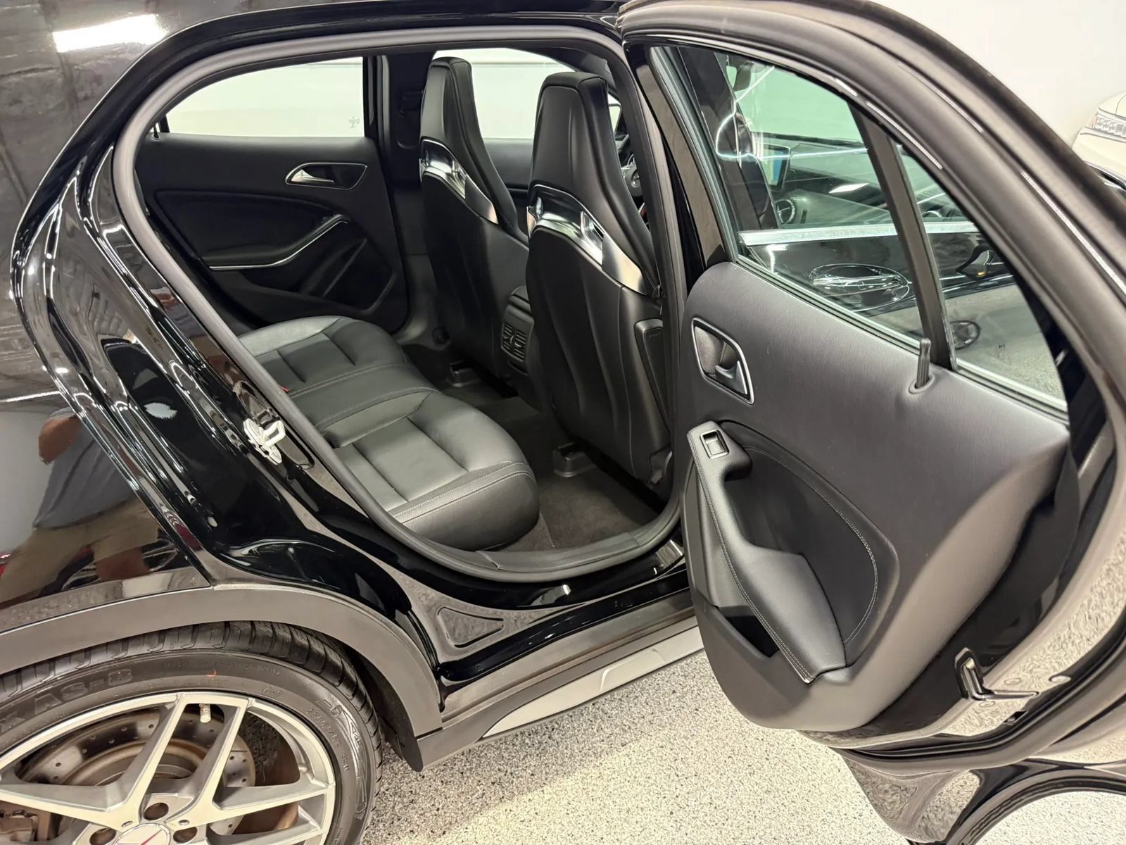 Used 2015 Mercedes-Benz GLA 45 AMG 4MATIC image 47
