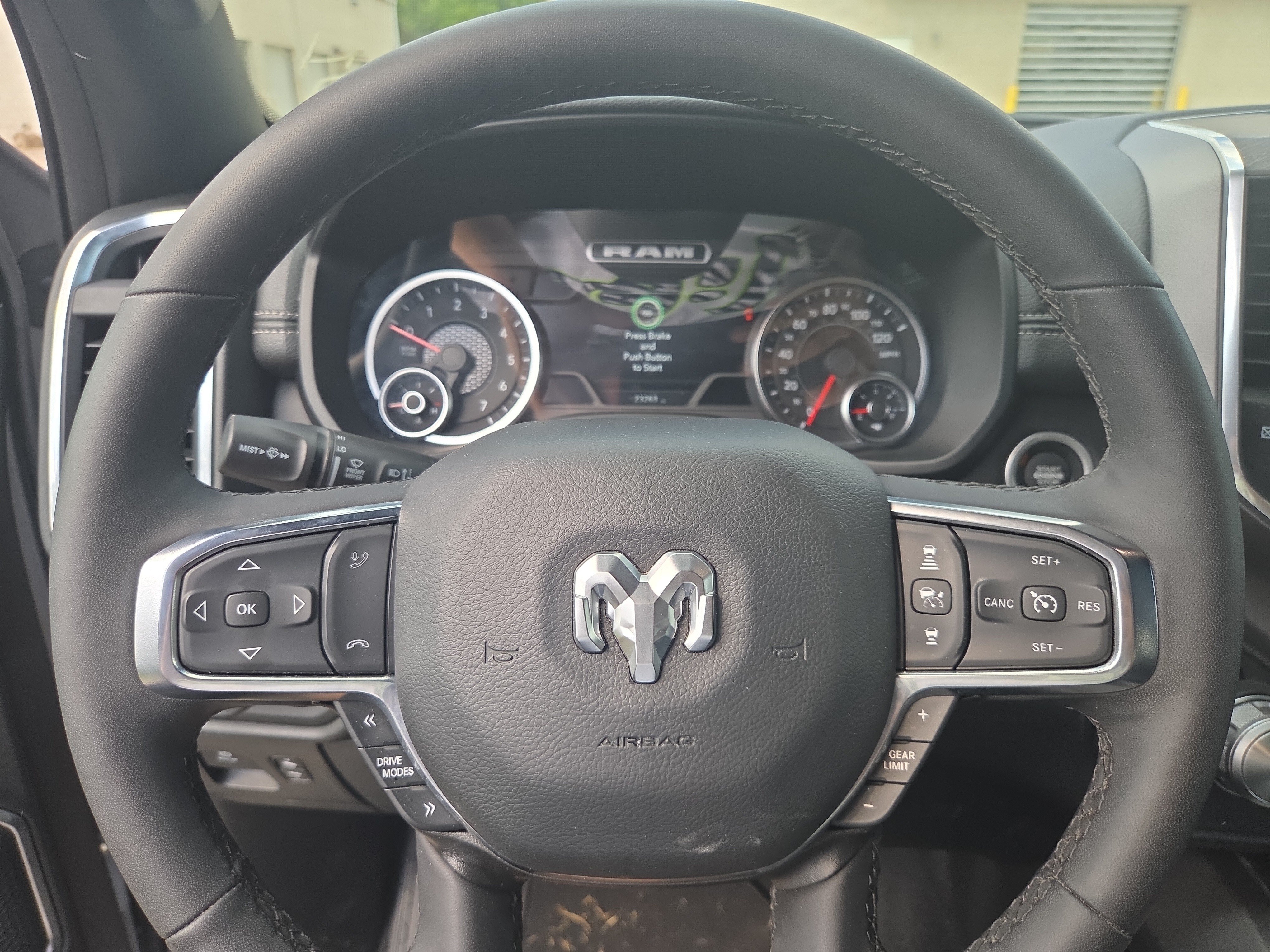 Used 2026 RAM 1500 Laramie AWD/4WD image 10