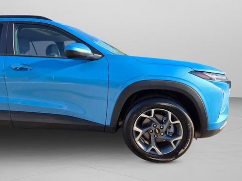 New 2026 Chevrolet Trax LT w/ Sunroof Package image 23