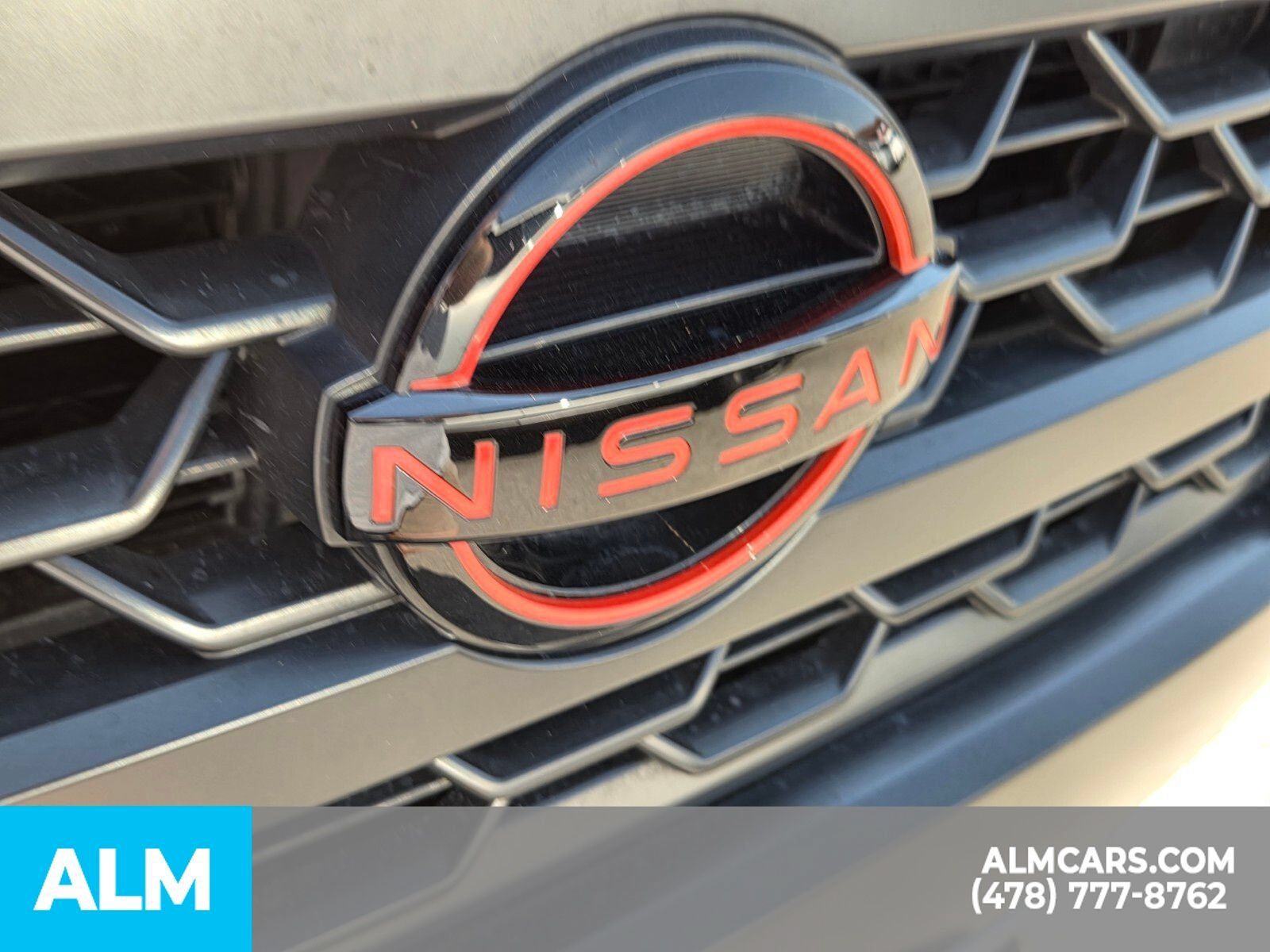 Used 2025 Nissan Frontier PRO-4X AWD/4WD image 15