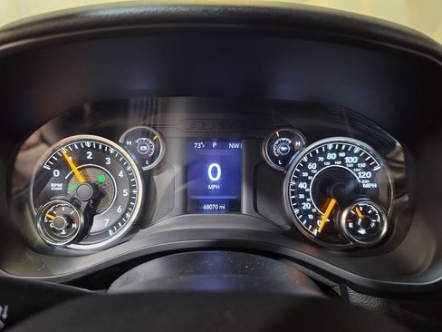 Used 2021 RAM 1500 Big Horn AWD/4WD image 10