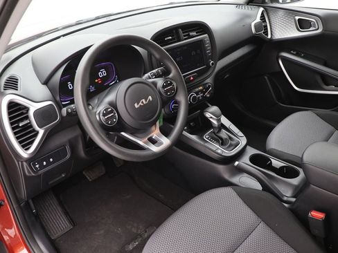 Used 2024 Kia Soul LX w/ Option Group 015 image 14