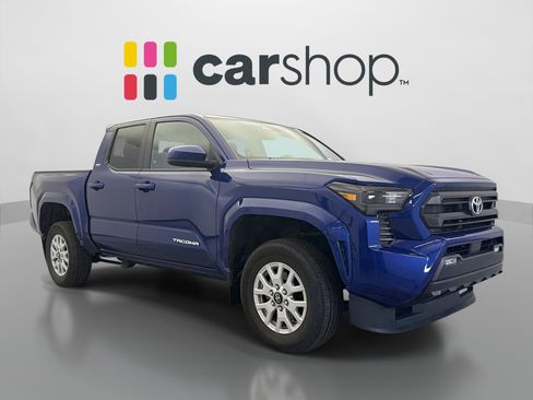 Used 2024 Toyota Tacoma SR5 AWD/4WD image 7