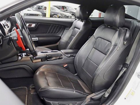 Used 2021 Ford Mustang Premium RWD image 22