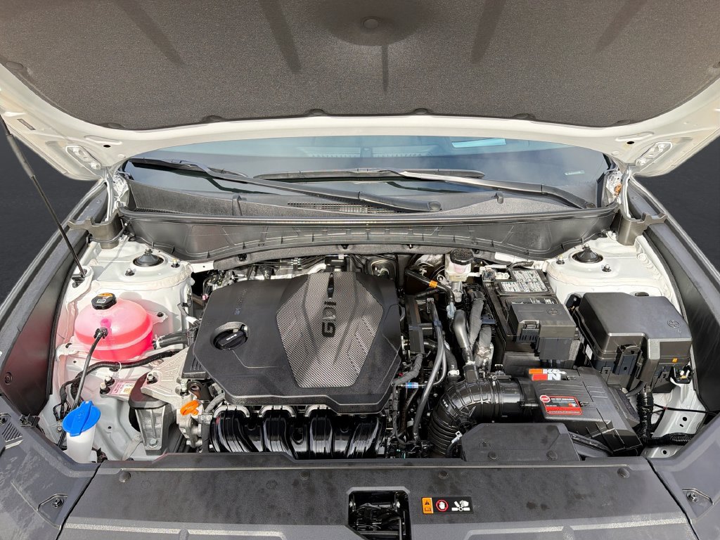 Used 2025 Hyundai Tucson Limited FWD image 14